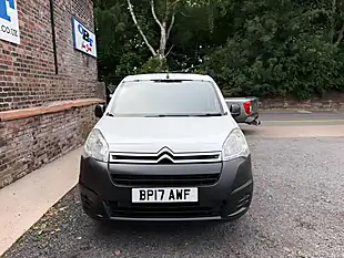 Used 2017 Citroen Berlingo 625 Enterprise Blue White - Interior and Exterior details 20