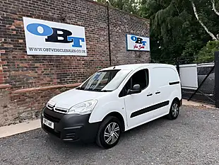 Used 2017 Citroen Berlingo 625 Enterprise Blue White - Interior and Exterior details 4