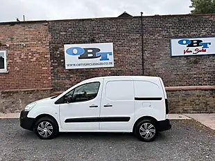 Used 2017 Citroen Berlingo 625 Enterprise Blue White - Interior and Exterior details 5