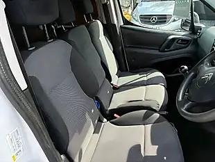 Used 2017 Citroen Berlingo 625 Enterprise Panel Van White - Interior and Exterior details 4