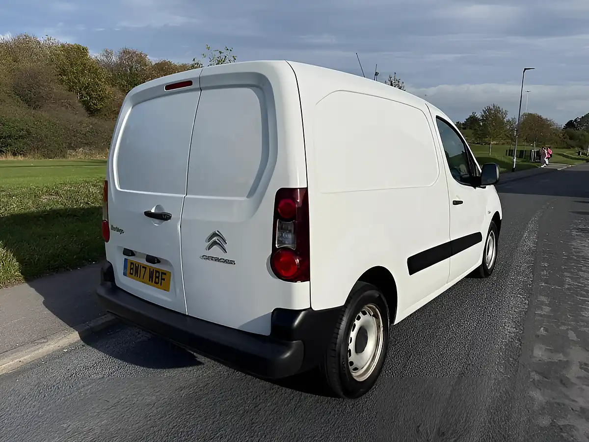 Used 2017 Citroen Berlingo 625 X L1 White - Interior and Exterior details 2