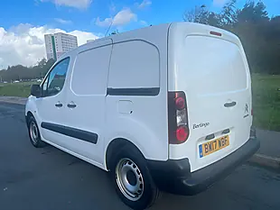 Used 2017 Citroen Berlingo 625 X L1 White - Interior and Exterior details 3