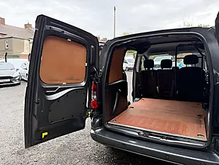 Used 2017 Citroen Berlingo 850 Enterprise Blue Grey - Interior and Exterior details 10