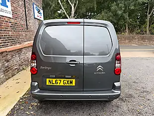 Used 2017 Citroen Berlingo 850 Enterprise Blue Grey - Interior and Exterior details 4