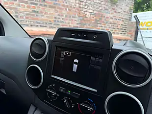 Used 2017 Citroen Berlingo 850 Enterprise Blue White - Interior and Exterior details 15