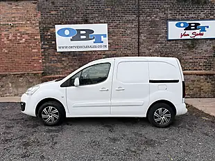 Used 2017 Citroen Berlingo 850 Enterprise Blue White - Interior and Exterior details 5
