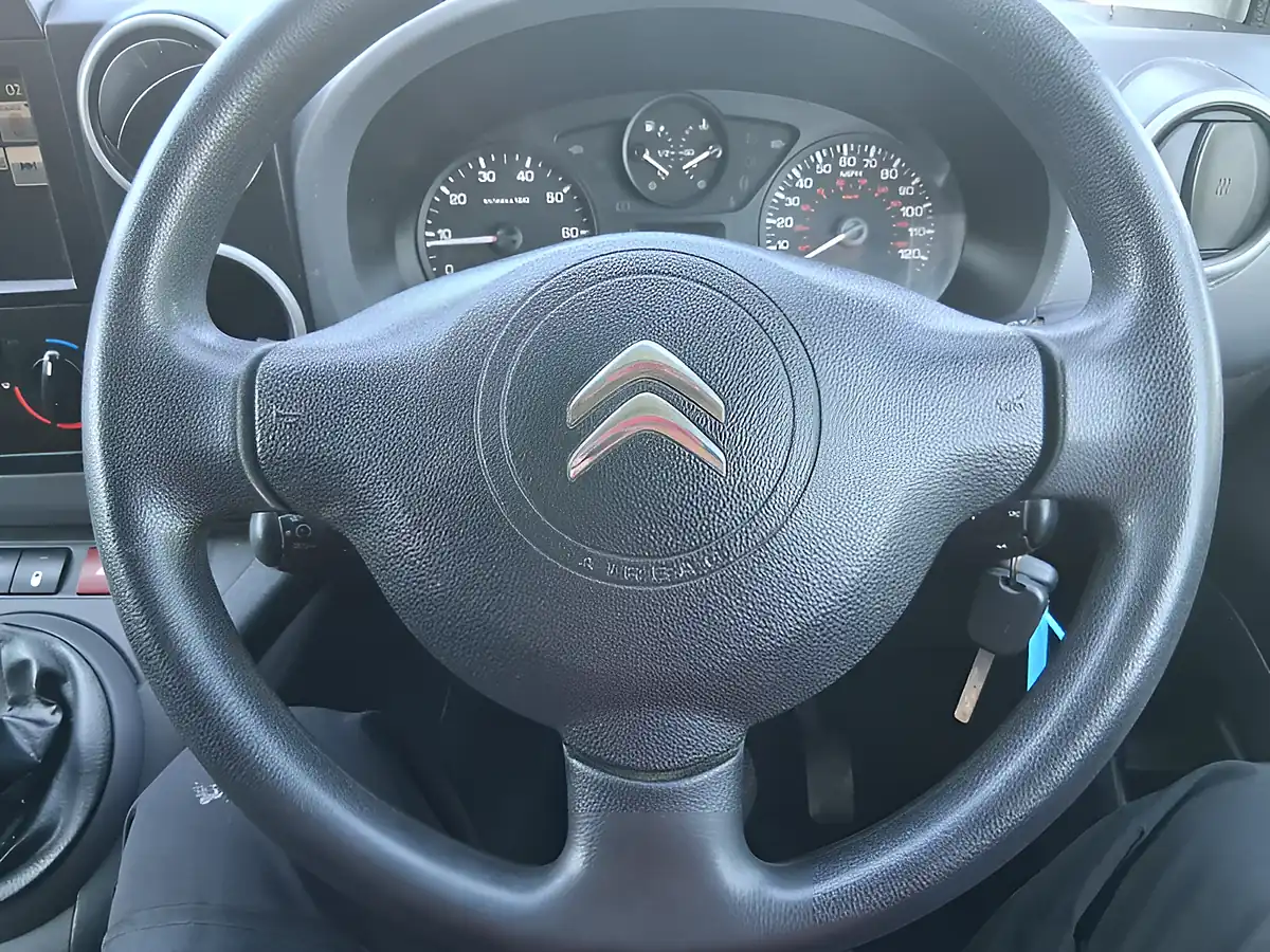 Used 2017 Citroen Berlingo Enterprise Black - Interior and Exterior details 17