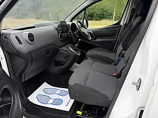 Used 2017 Citroen Berlingo Enterprise L1 White - Interior and Exterior details 10