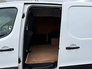 Used 2017 Citroen Berlingo Enterprise L1 White - Interior and Exterior details 11