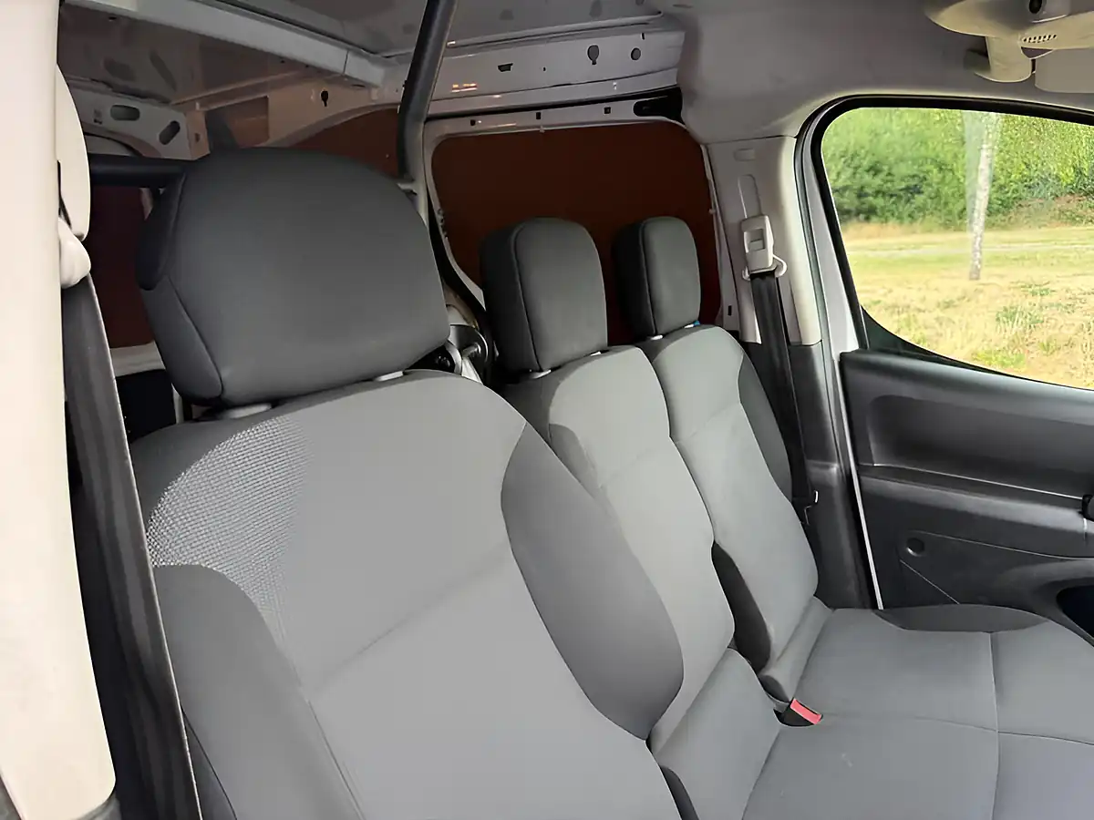 Used 2017 Citroen Berlingo Enterprise L1 White - Interior and Exterior details 15