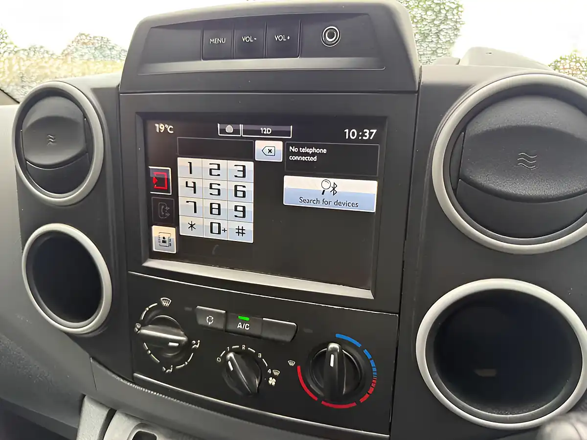 Used 2017 Citroen Berlingo Enterprise L1 White - Interior and Exterior details 16