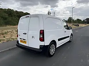 Used 2017 Citroen Berlingo Enterprise L1 White - Interior and Exterior details 2