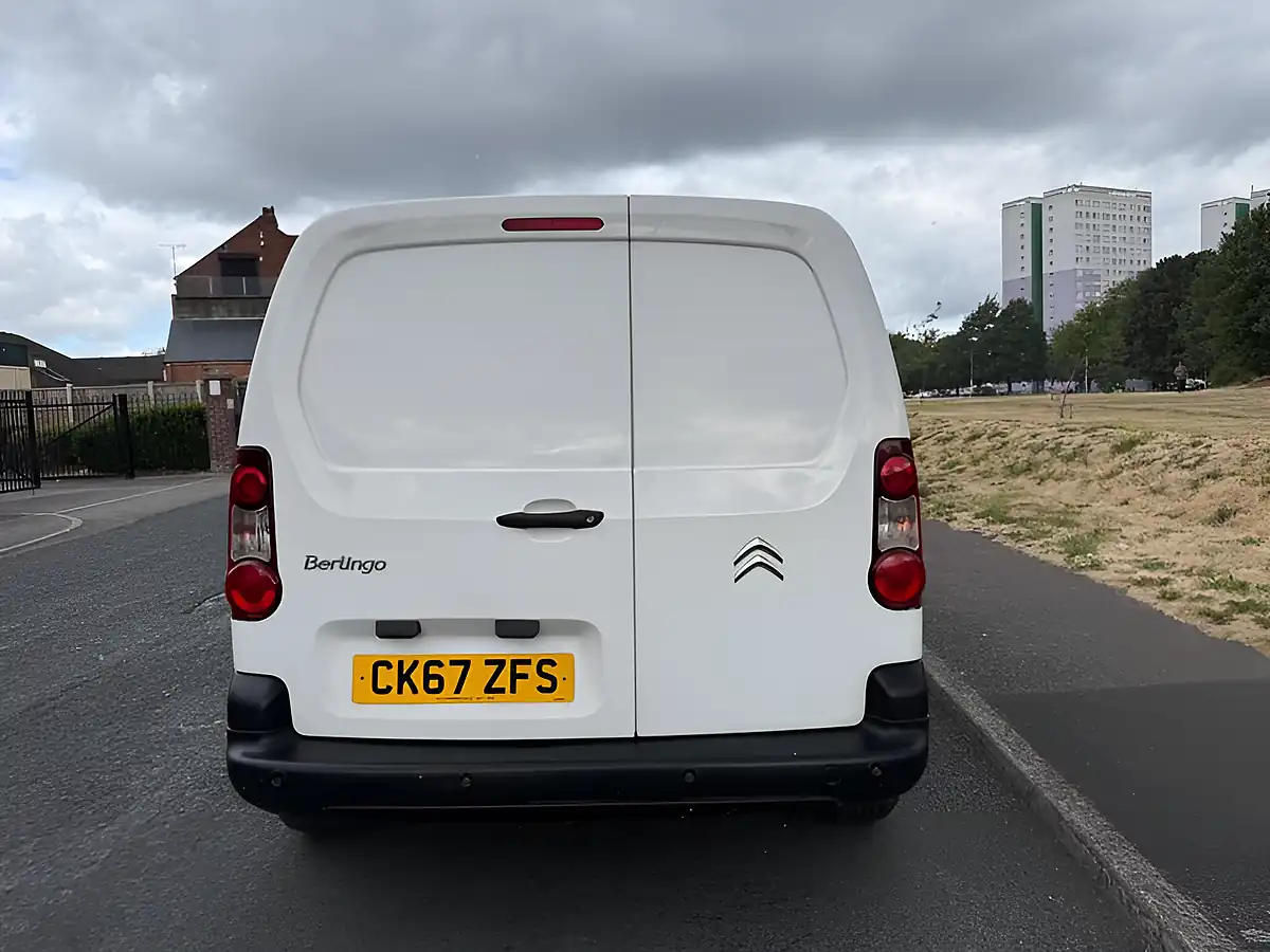 Used 2017 Citroen Berlingo Enterprise L1 White - Interior and Exterior details 3