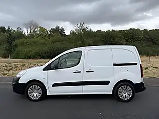 Used 2017 Citroen Berlingo Enterprise L1 White - Interior and Exterior details 5