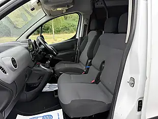 Used 2017 Citroen Berlingo Enterprise L1 White - Interior and Exterior details 8