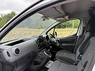 Used 2017 Citroen Berlingo Enterprise L1 White - Interior and Exterior details 9