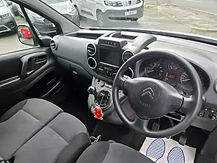 Used 2017 Citroen Berlingo Enterprise Silver - Interior and Exterior details 15