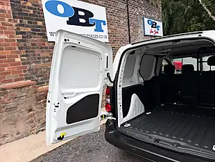 Used 2017 Citroen Berlingo Enterprise White - Interior and Exterior details 16