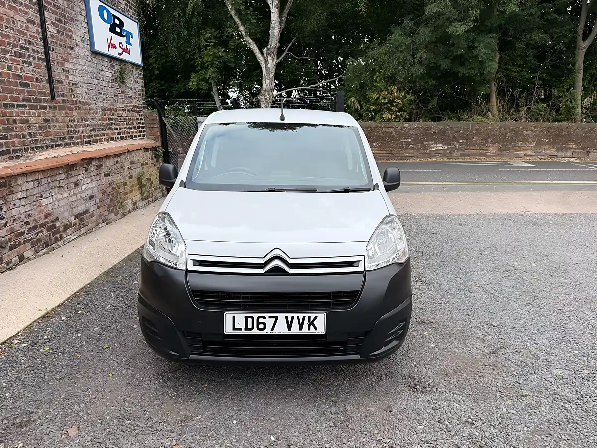 Used 2017 Citroen Berlingo Enterprise White - Interior and Exterior details 20
