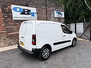 Used 2017 Citroen Berlingo Enterprise White - Interior and Exterior details 3