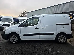 Used 2017 Citroen Berlingo Enterprise White - Interior and Exterior details 10