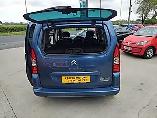Used 2017 Citroen Berlingo Multispace Feel Blue - Interior and Exterior details 12