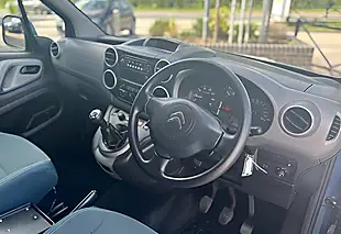 Used 2017 Citroen Berlingo Multispace Feel Blue - Interior and Exterior details 14