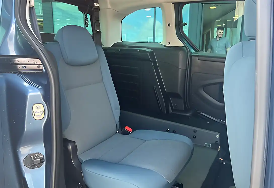 Used 2017 Citroen Berlingo Multispace Feel Blue - Interior and Exterior details 19