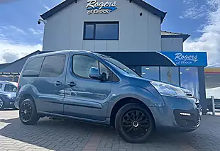 Used 2017 Citroen Berlingo Multispace Feel Blue - Interior and Exterior details 3