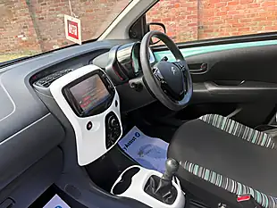 Used 2017 Citroen C1 Feel Edition Green - Interior and Exterior details 16