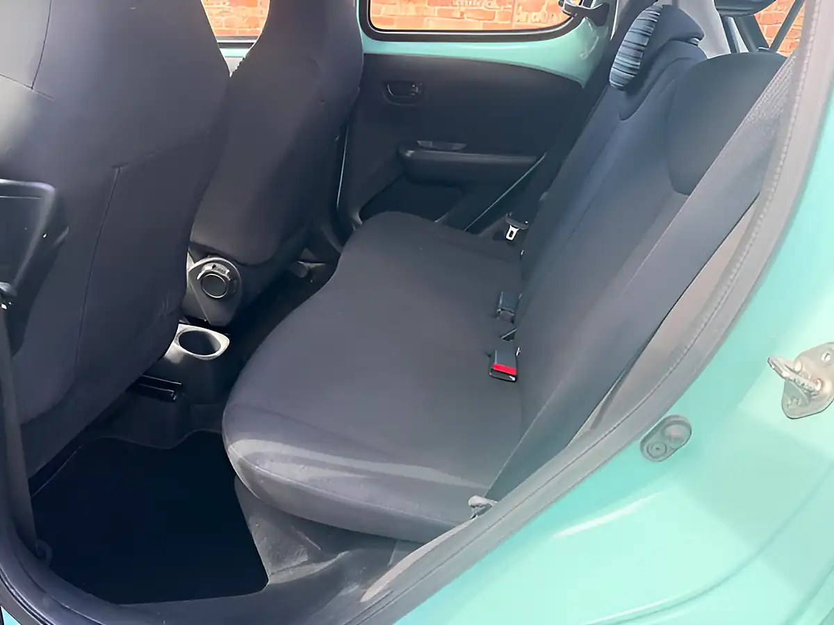 Used 2017 Citroen C1 Feel Edition Green - Interior and Exterior details 17