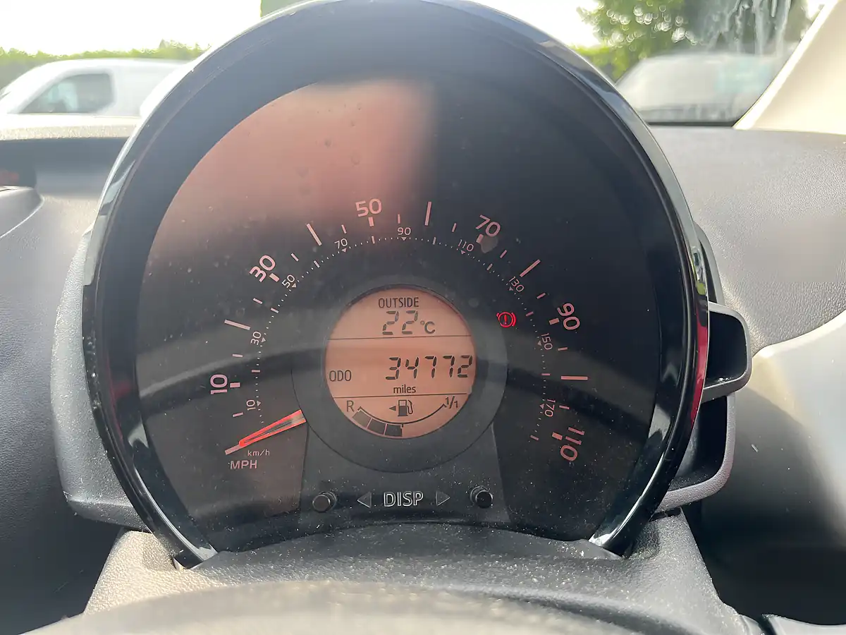 Used 2017 Citroen C1 Feel Red - Interior and Exterior details 10
