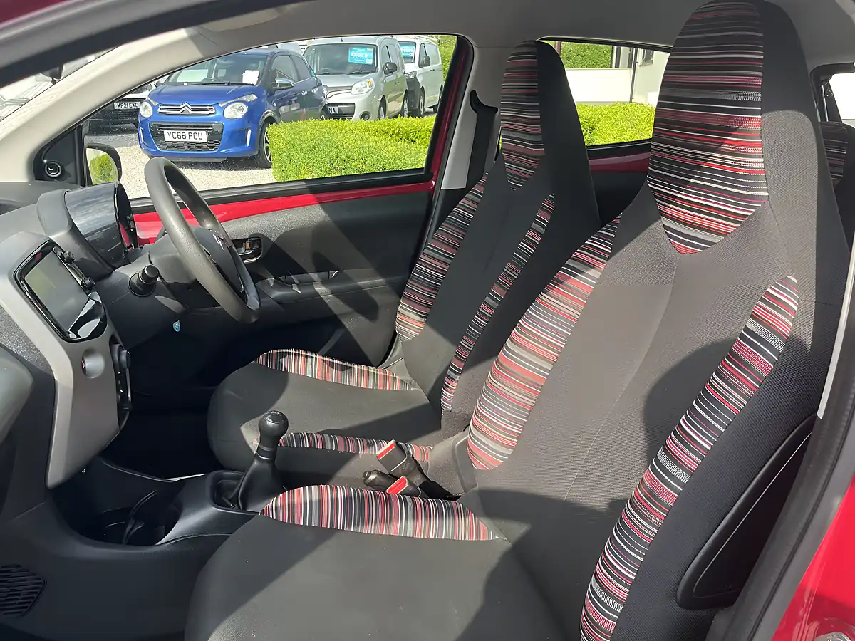 Used 2017 Citroen C1 Feel Red - Interior and Exterior details 16