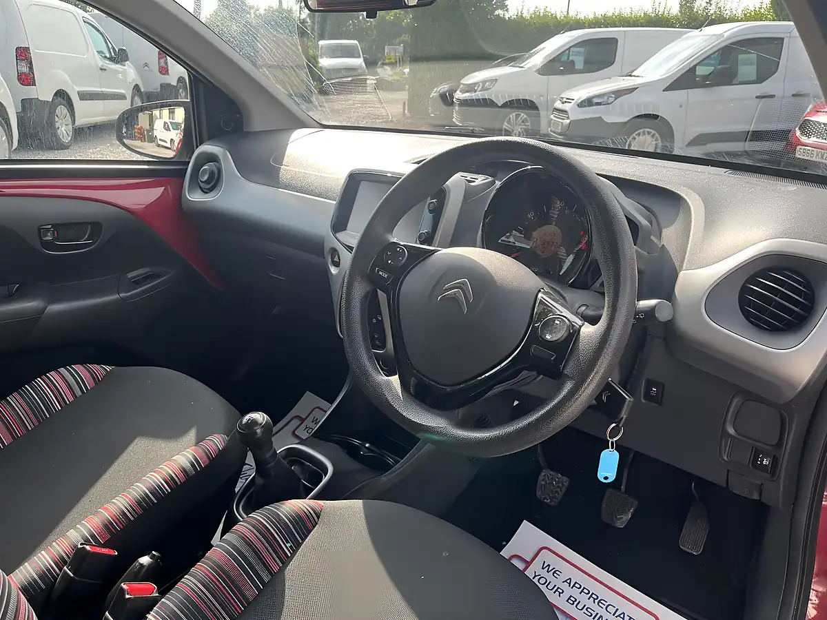 Used 2017 Citroen C1 Feel Red - Interior and Exterior details 3