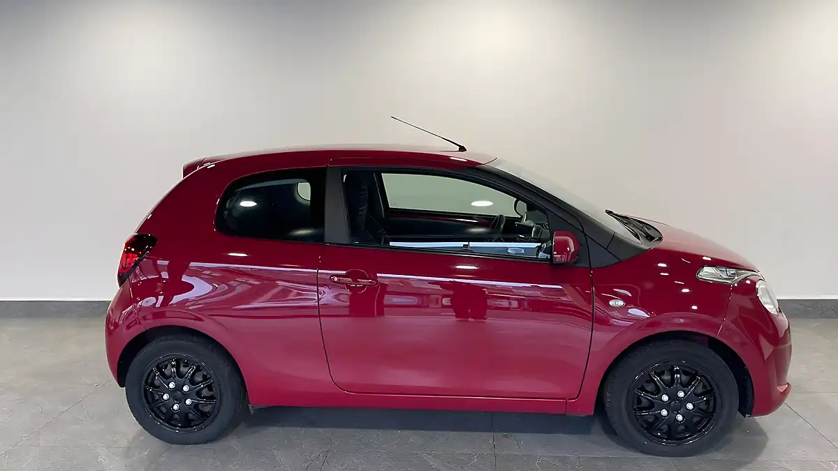 Used 2017 Citroen C1 Feel Red - Interior and Exterior details 2