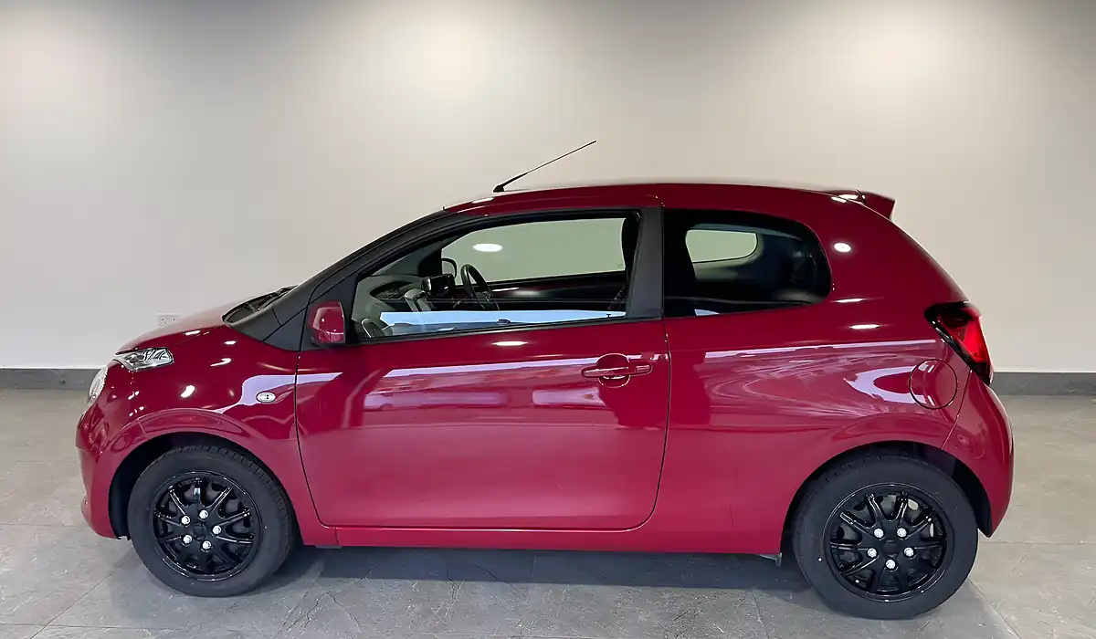 Used 2017 Citroen C1 Feel Red - Interior and Exterior details 6