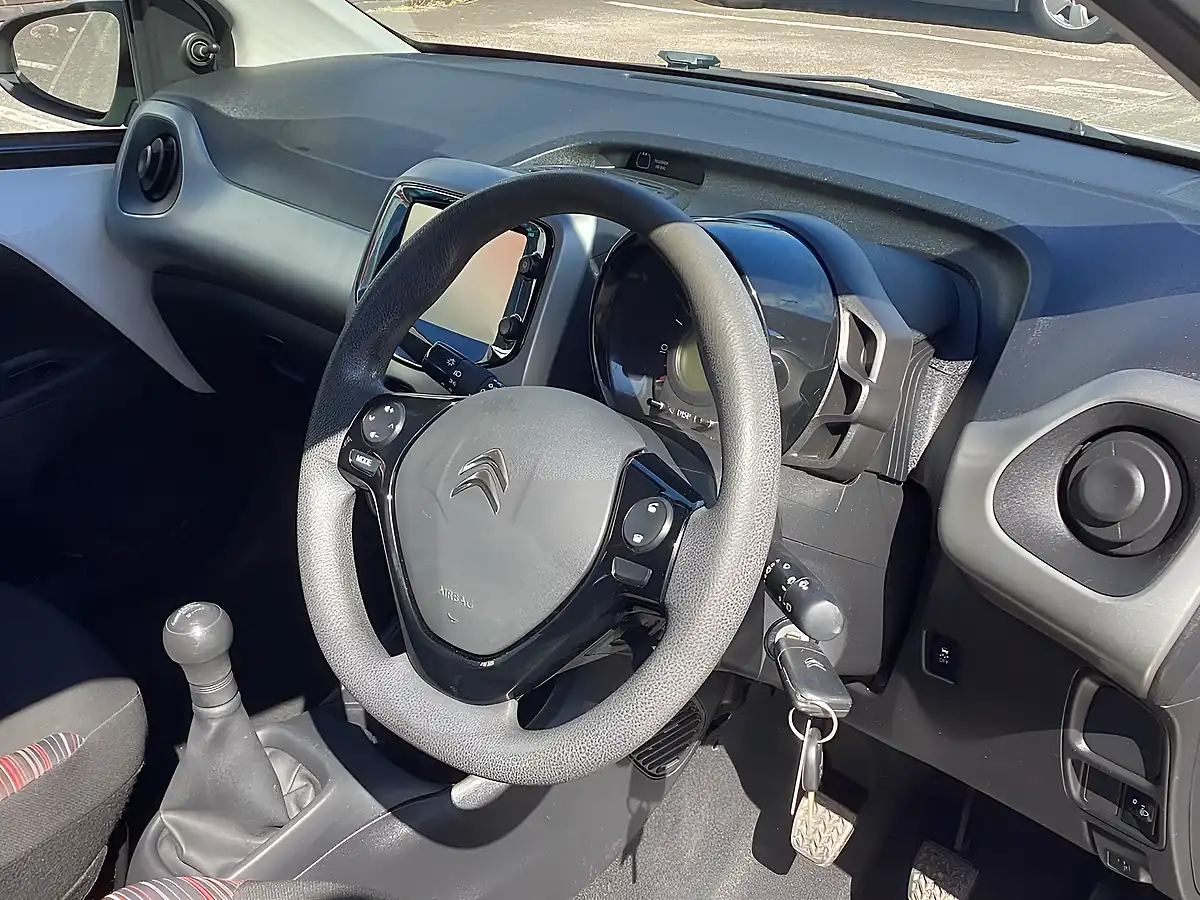 Used 2017 Citroen C1 Feel White - Interior and Exterior details 6