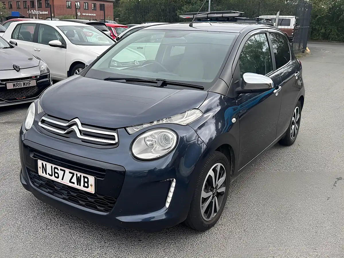 Used 2017 Citroen C1 Flair Blue - Interior and Exterior details 4