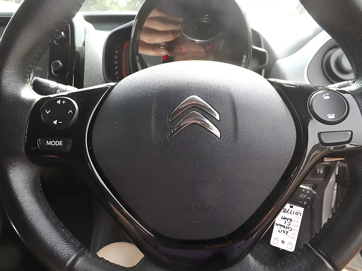 Used 2017 Citroen C1 Flair Grey - Interior and Exterior details 17