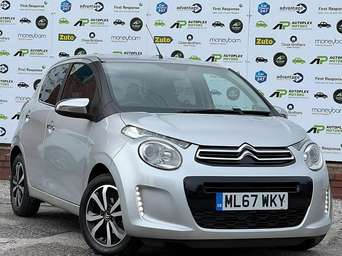 Used 2017 Citroen C1 Flair Grey - Front View