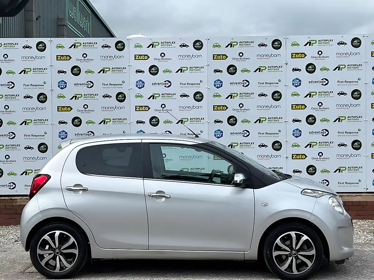 Used 2017 Citroen C1 Flair Grey - Interior and Exterior details 6