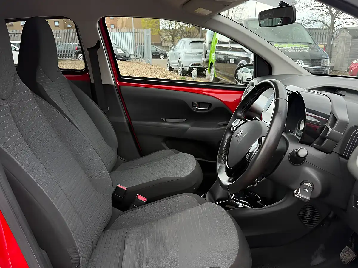Used 2017 Citroen C1 Flair Red - Interior and Exterior details 7