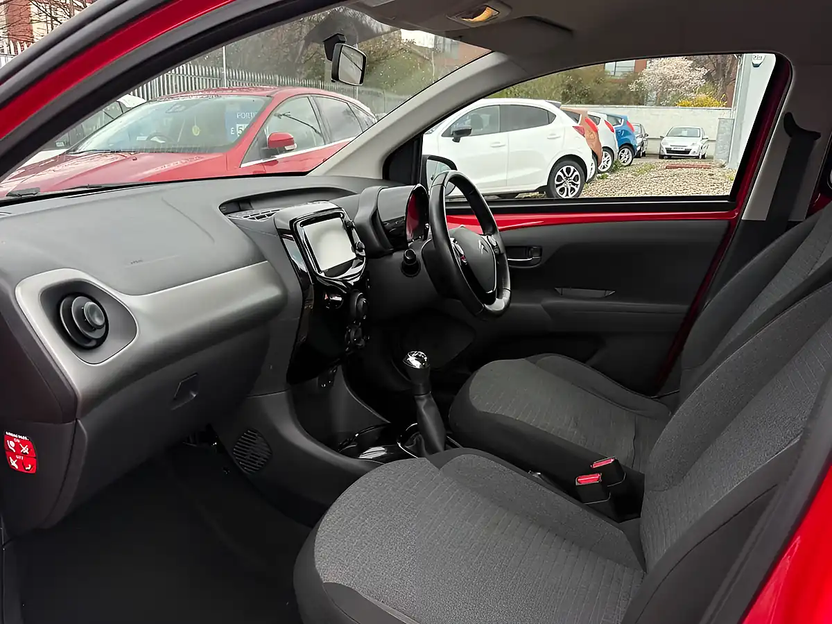Used 2017 Citroen C1 Flair Red - Interior and Exterior details 8