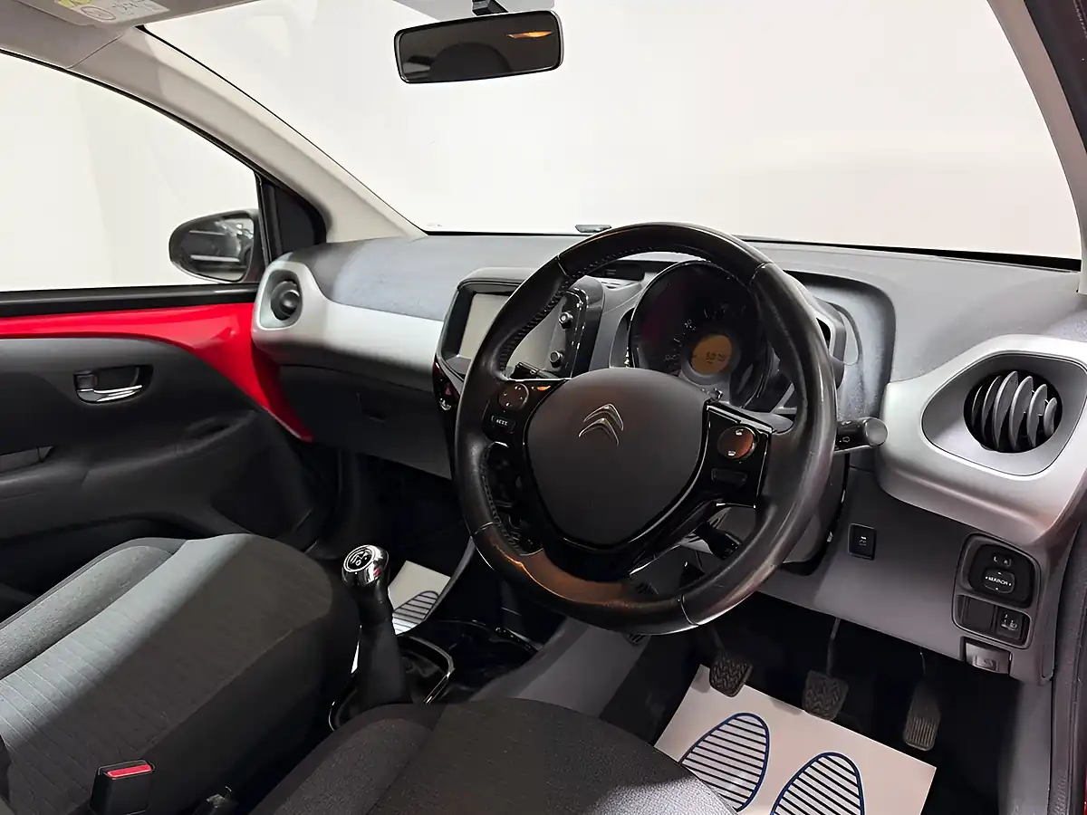 Used 2017 Citroen C1 Flair Red - Interior and Exterior details 11