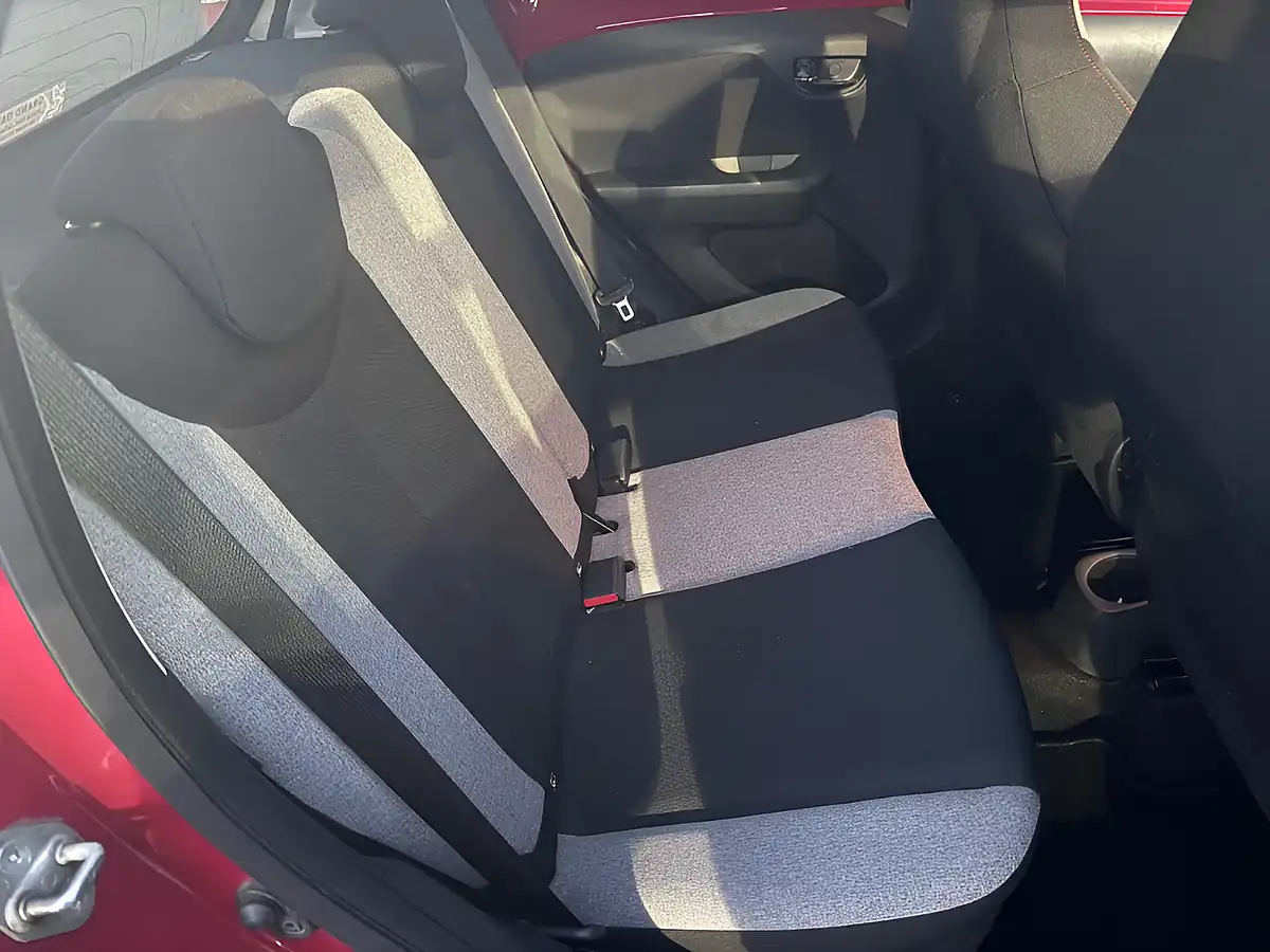 Used 2017 Citroen C1 Flair Red - Interior and Exterior details 11