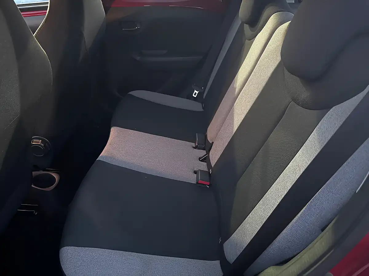 Used 2017 Citroen C1 Flair Red - Interior and Exterior details 12
