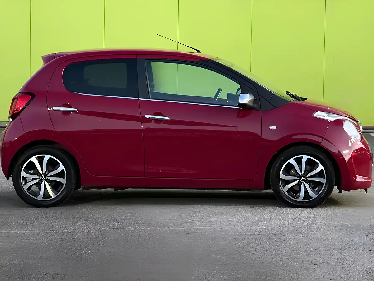 Used 2017 Citroen C1 Flair Red - Interior and Exterior details 7