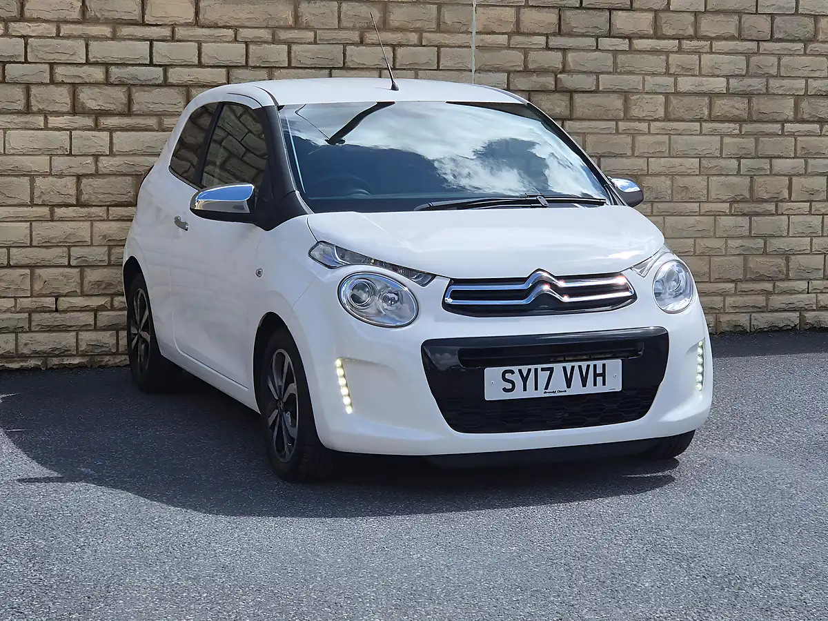 Used 2017 Citroen C1 Flair White - Interior and Exterior details 10