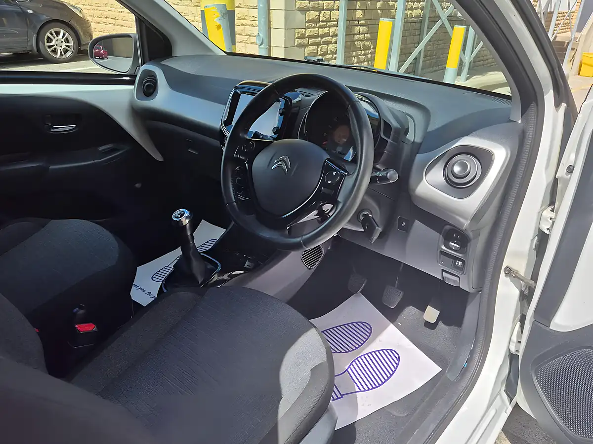 Used 2017 Citroen C1 Flair White - Interior and Exterior details 6