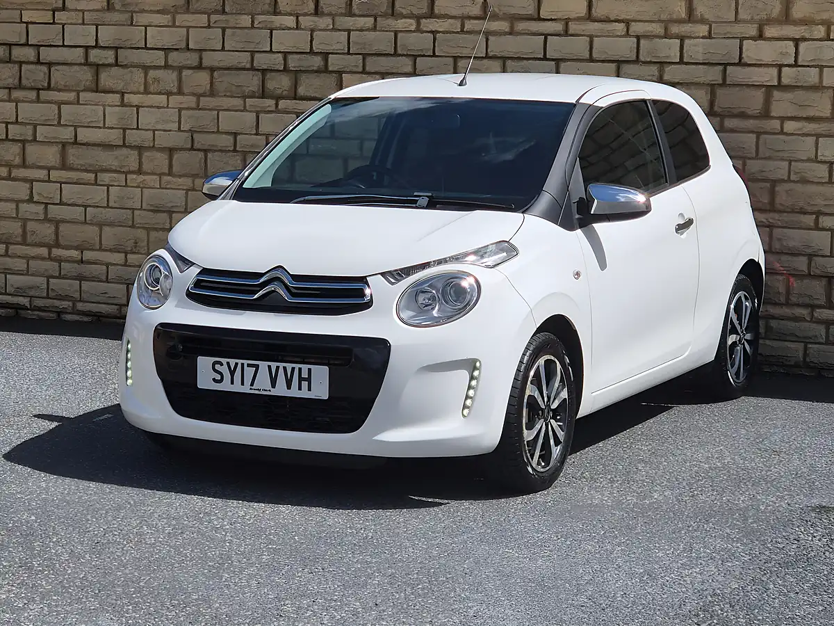 Used 2017 Citroen C1 Flair White - Interior and Exterior details 7